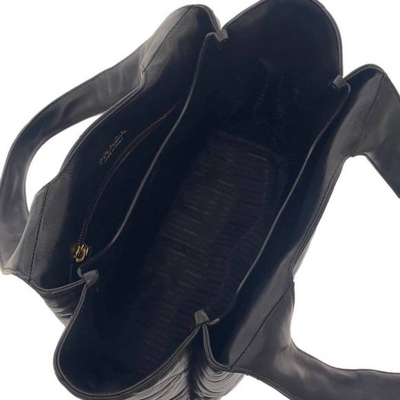 PRADA Tote - Picture 5 of 12